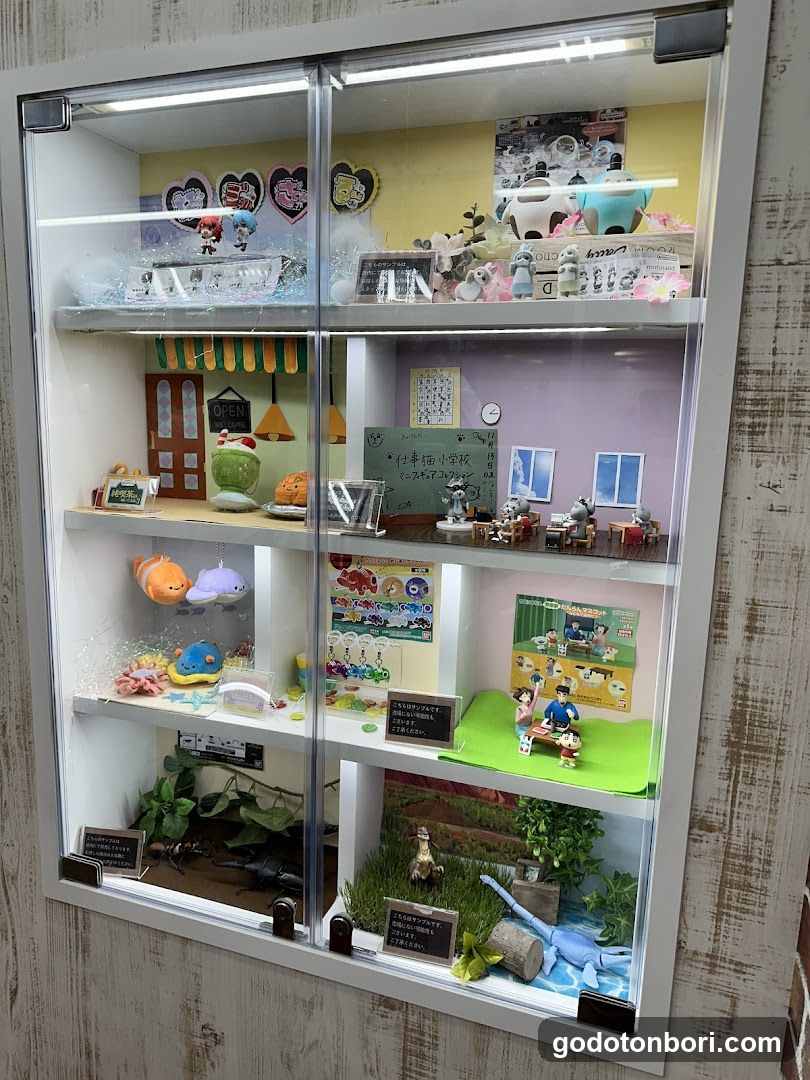 gashacoco Namba Ebisu Bashi-Suji (Capsule Toy Store)