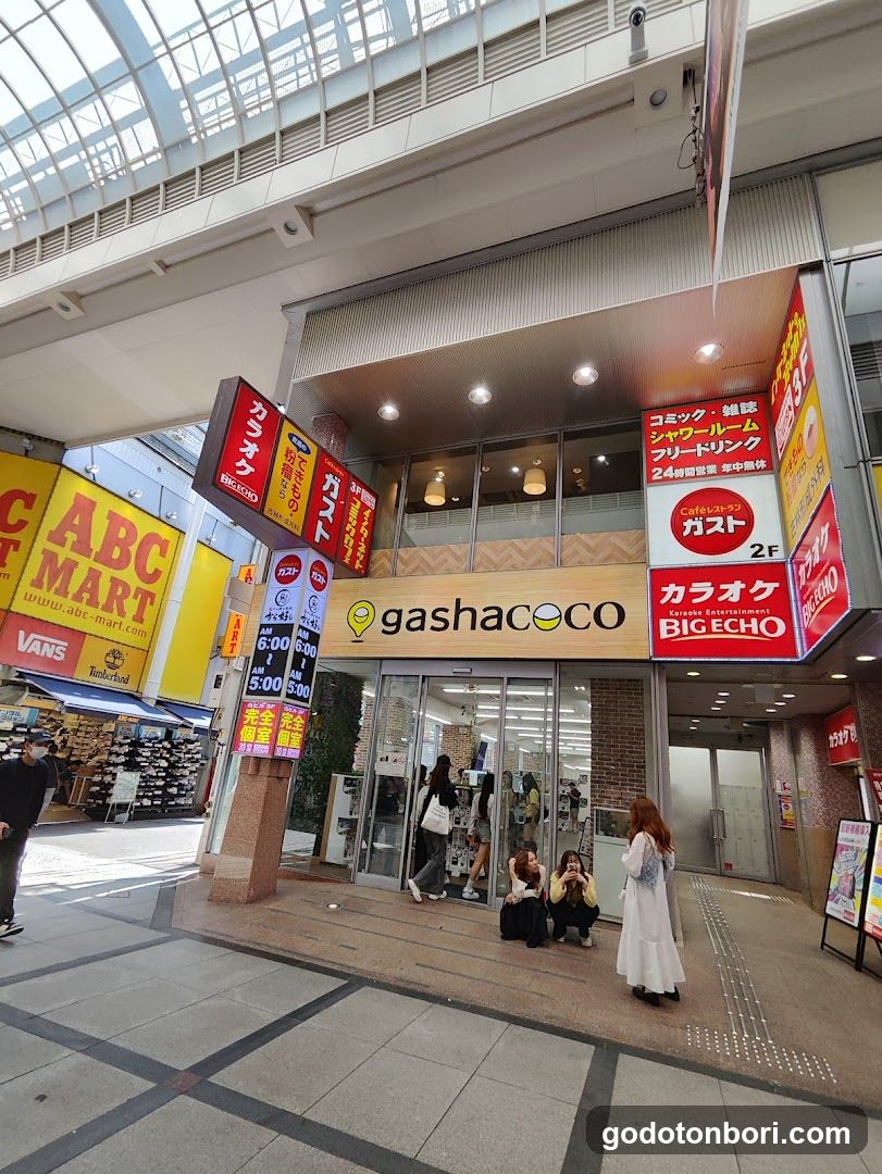 gashacoco Namba Ebisu Bashi-Suji (Capsule Toy Store)