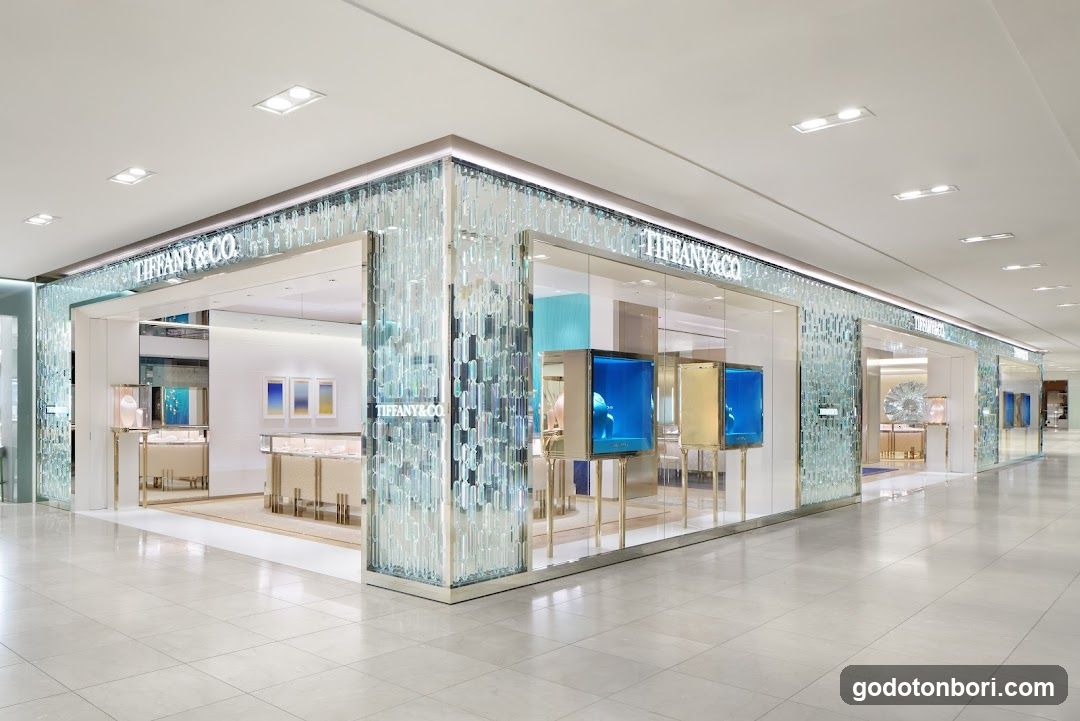 Tiffany & Co. Osaka Takashimaya Store, 1st Floor