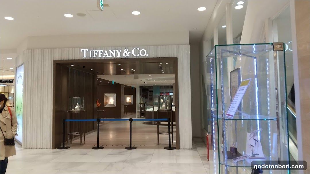 Tiffany & Co. Osaka Takashimaya Store, 1st Floor