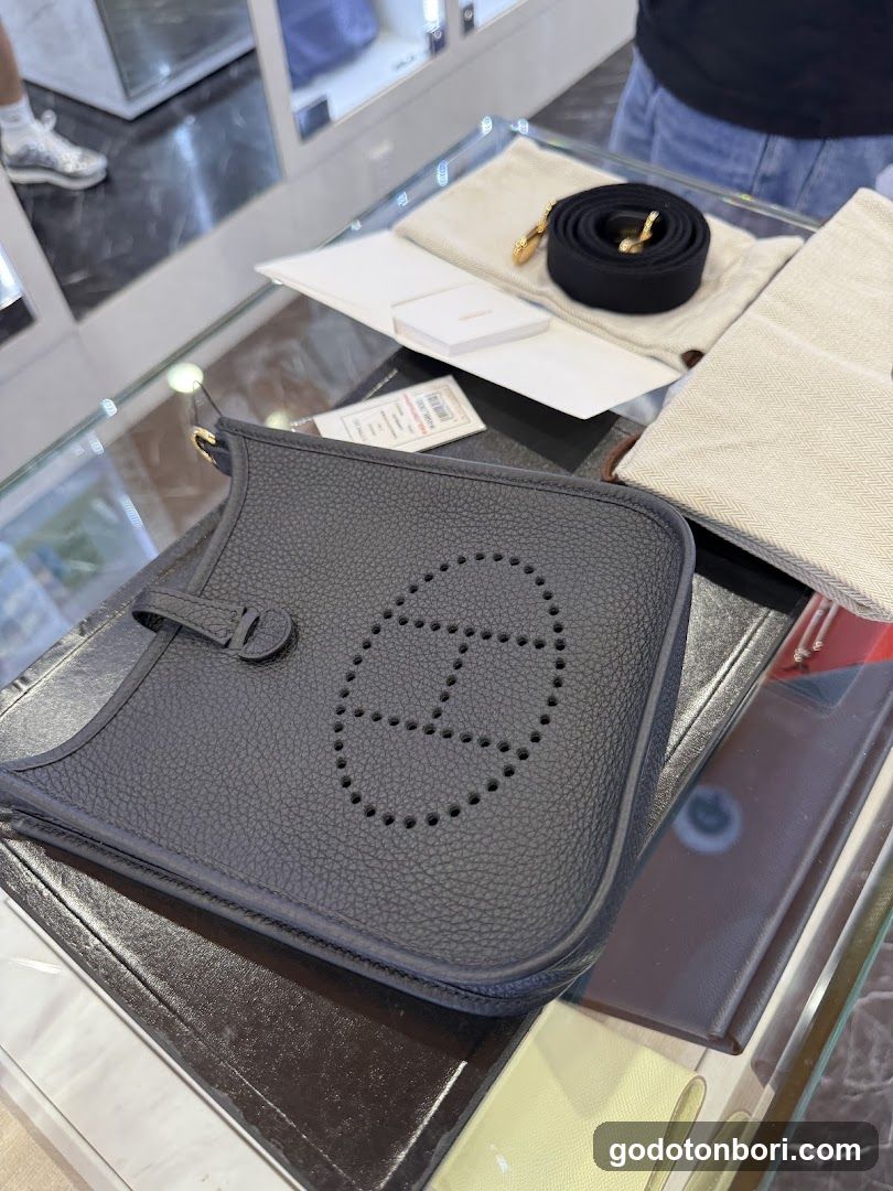 ORANGE BOUTIQUE -HOUBIDOU 3rd STORE-