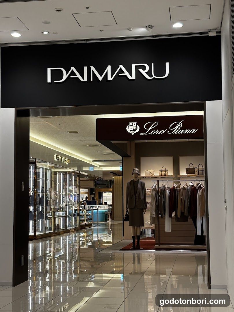Loro Piana Daimaru Shinsaibashi Store