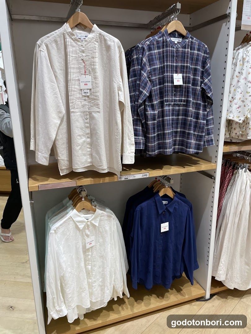 Uniqlo Namba store