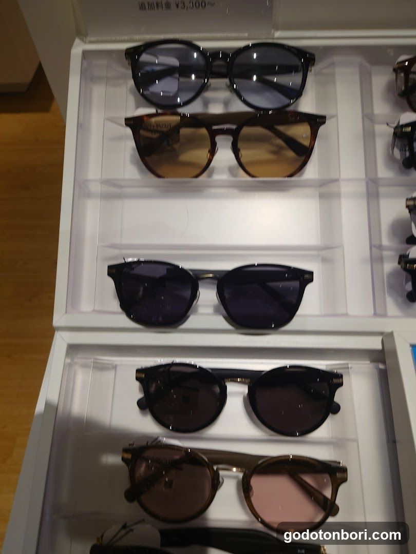 Zoff Namba Marui Store
