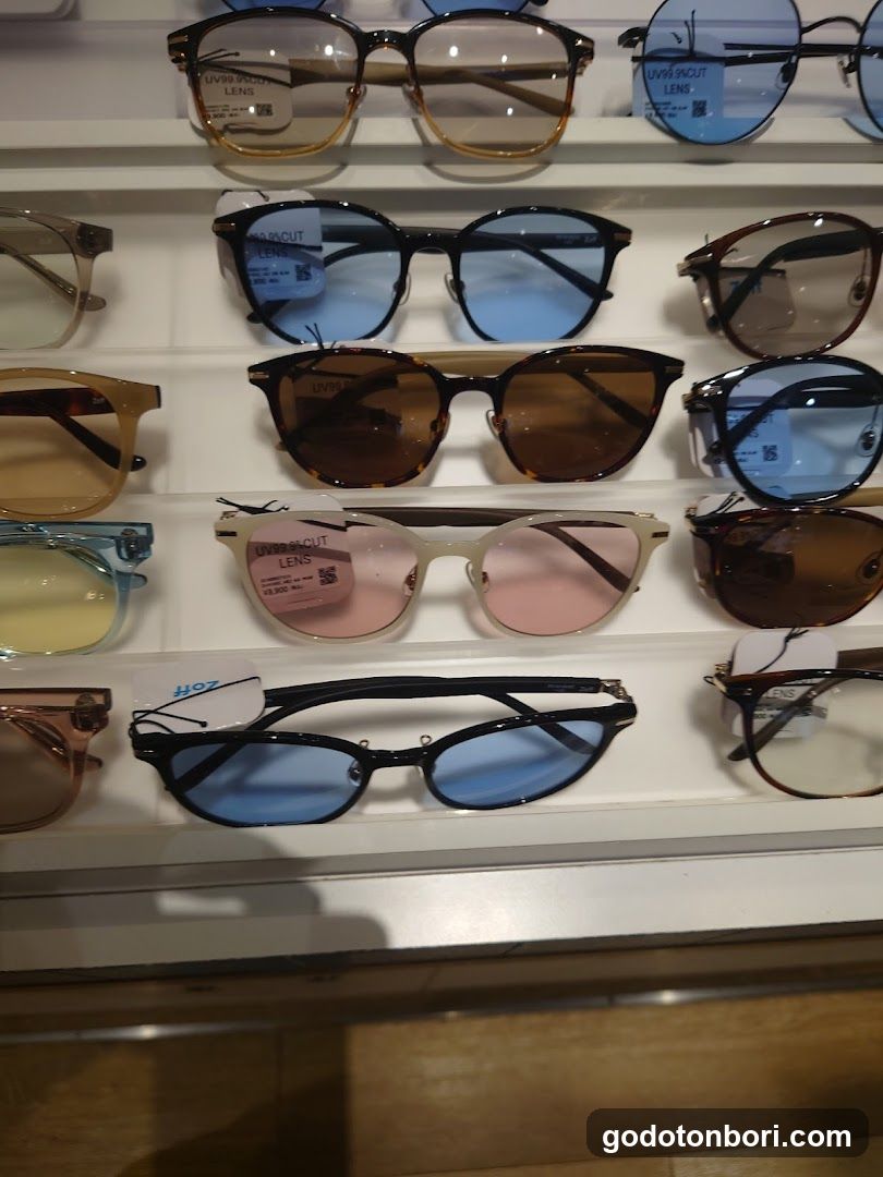 Zoff Namba Marui Store
