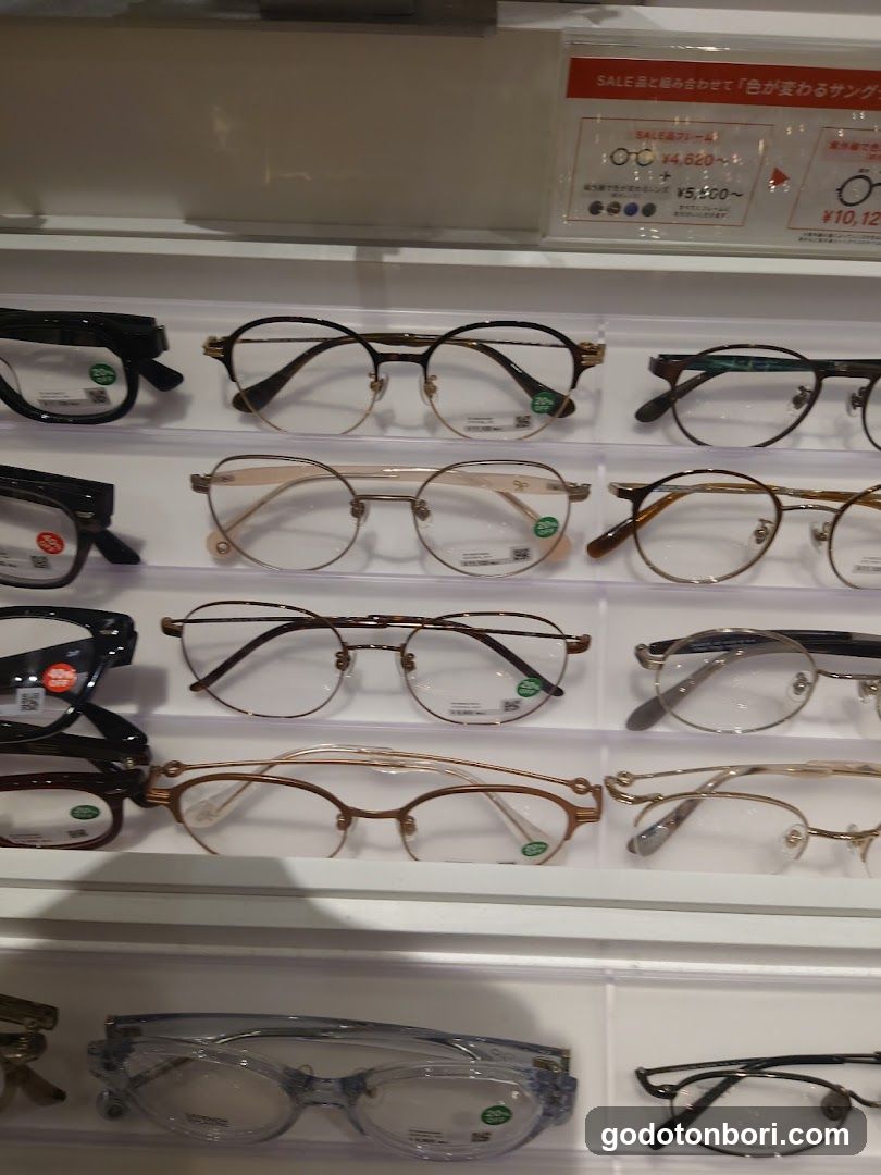 Zoff Namba Marui Store