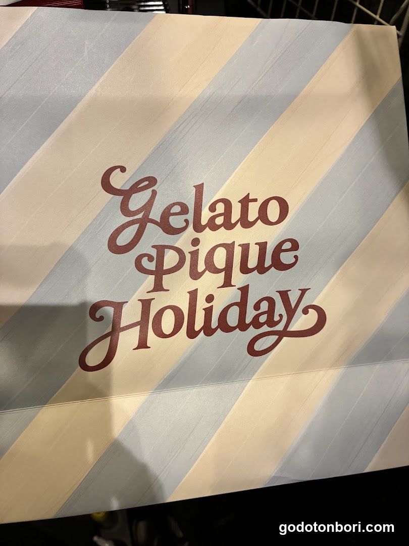 gelato pique Namba Marui Store