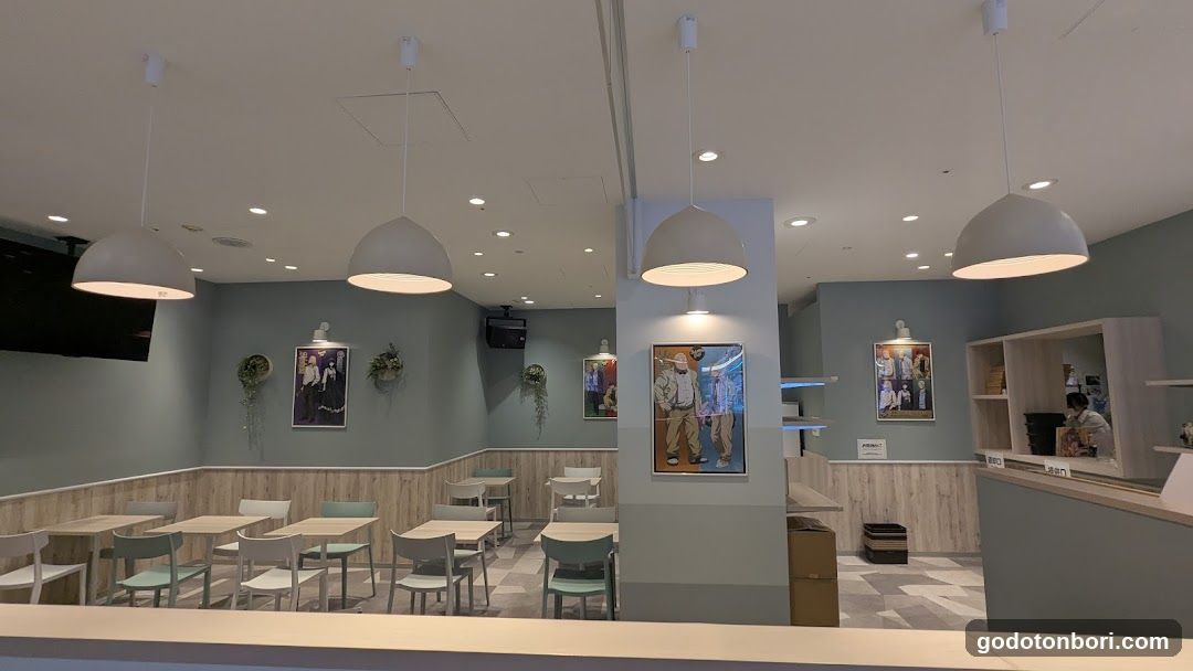 AMOCAFEなんばマルイ店