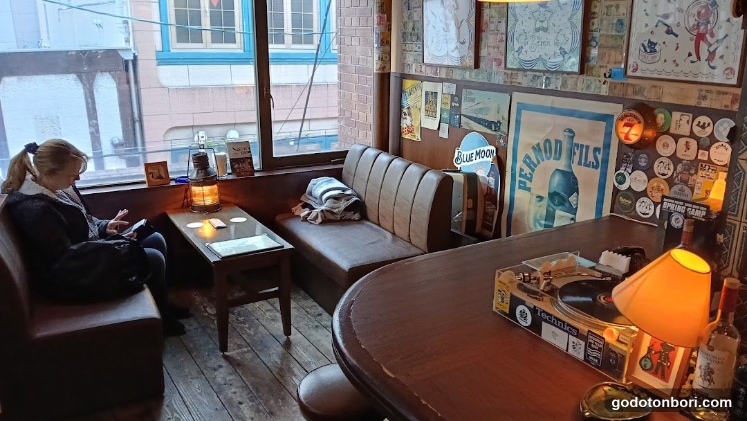 Bar Seven