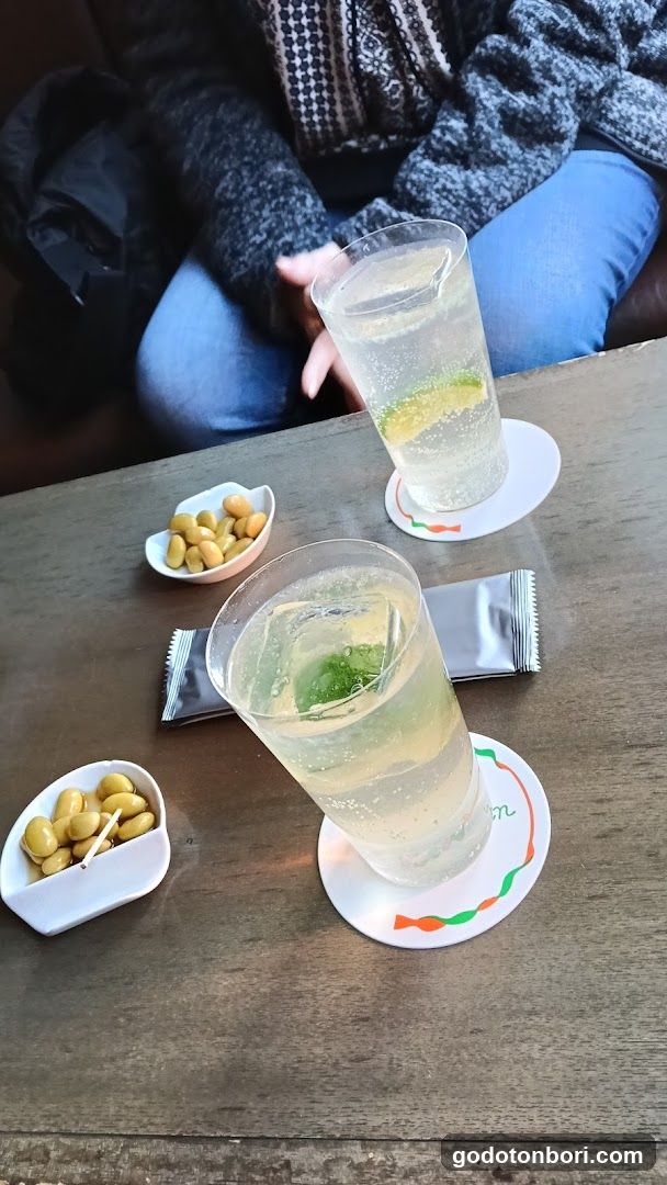 Bar Seven