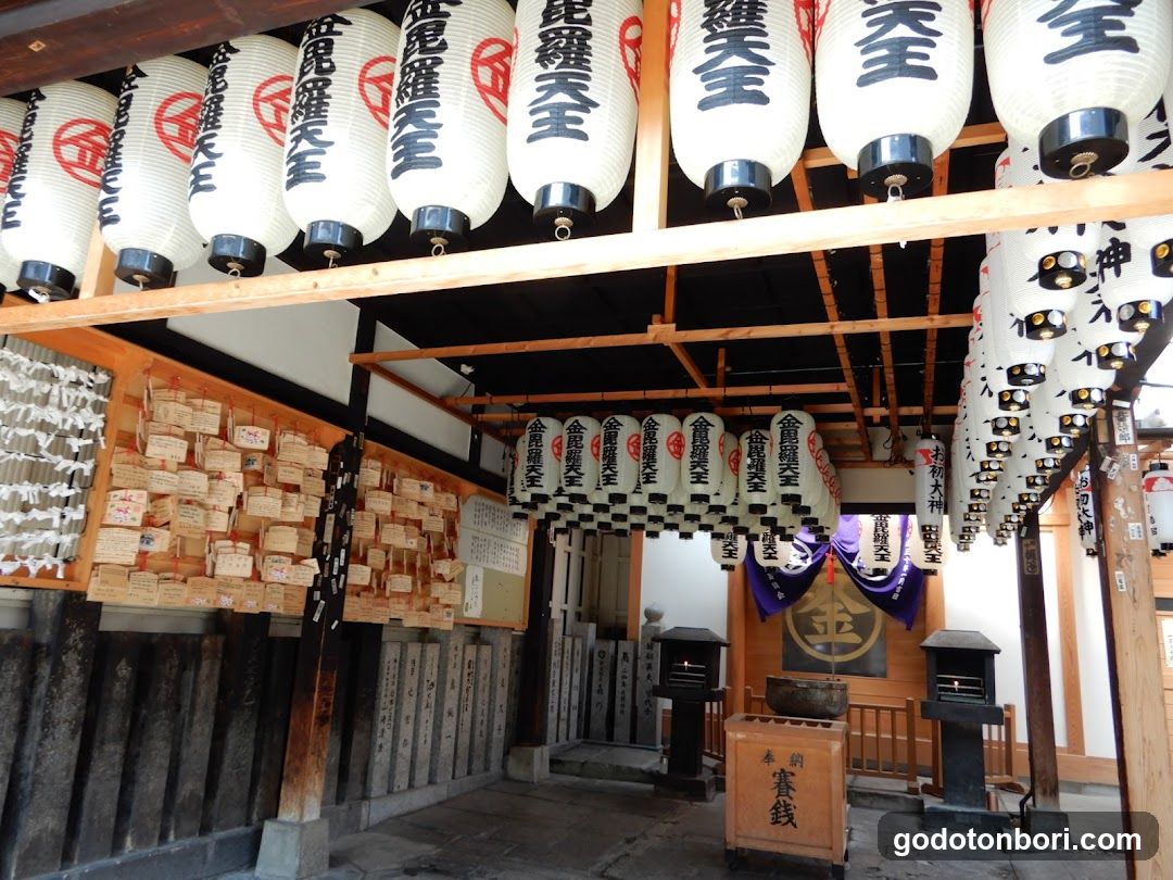 法善寺 金毘羅天王