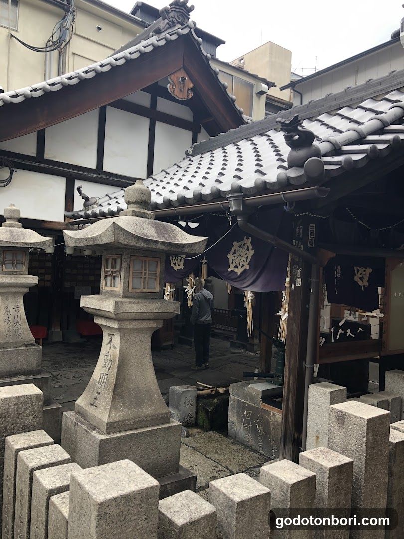 法善寺 金毘羅天王