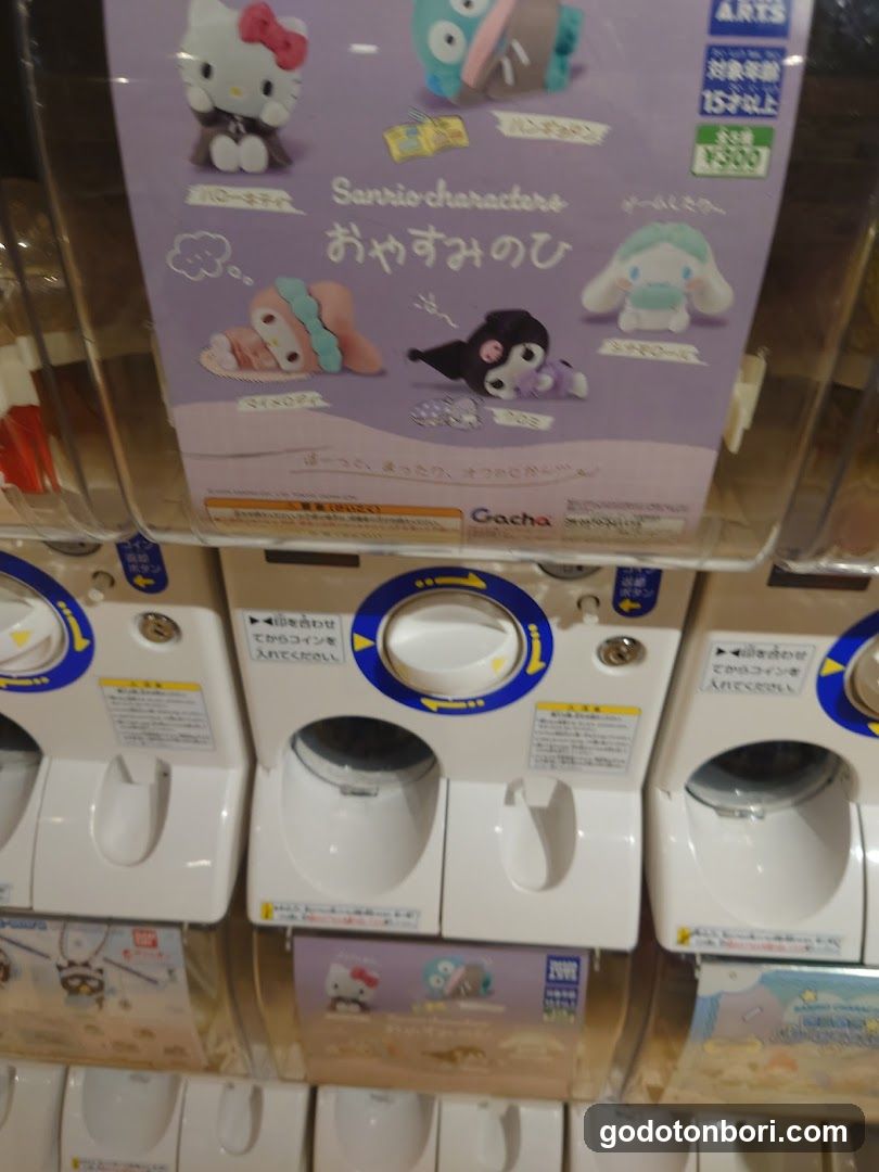 gashacoco Namba Marui (Capsule Toy Store)