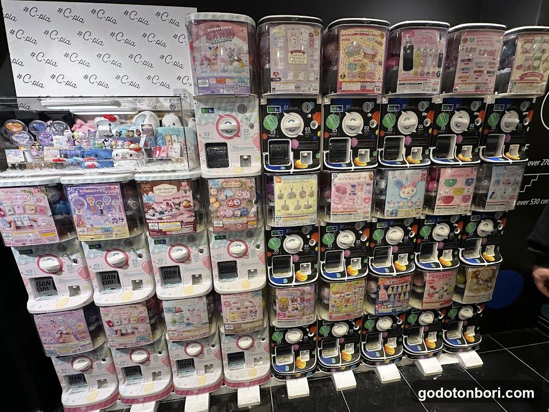 gashacoco Namba Marui (Capsule Toy Store)