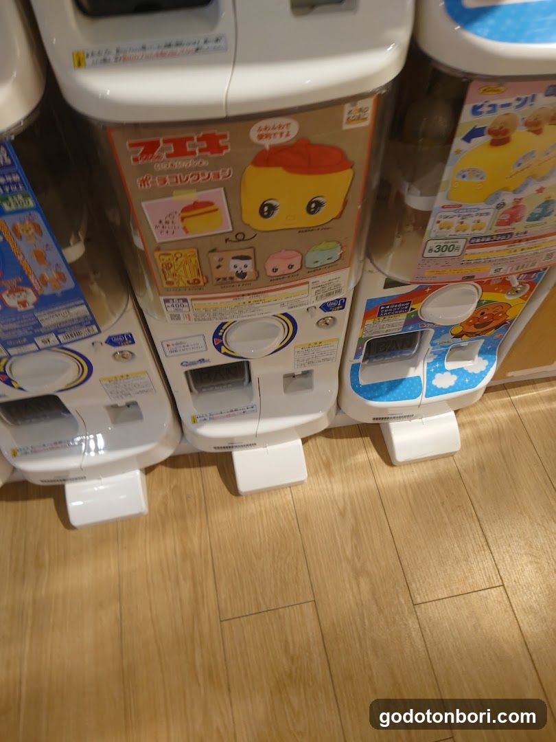 gashacoco Namba Marui (Capsule Toy Store)