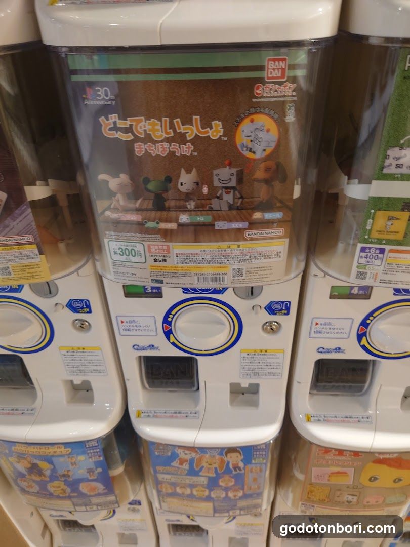 gashacoco Namba Marui (Capsule Toy Store)