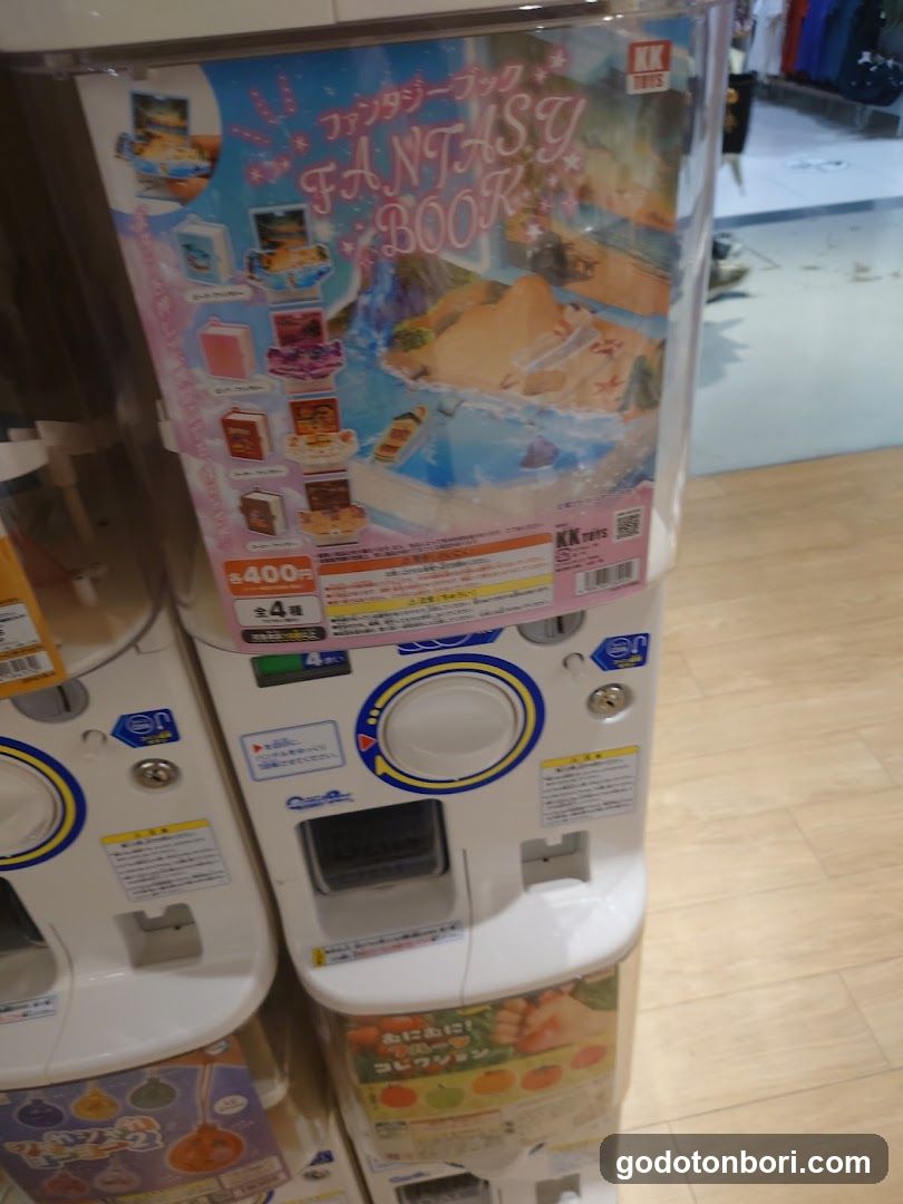 gashacoco Namba Marui (Capsule Toy Store)