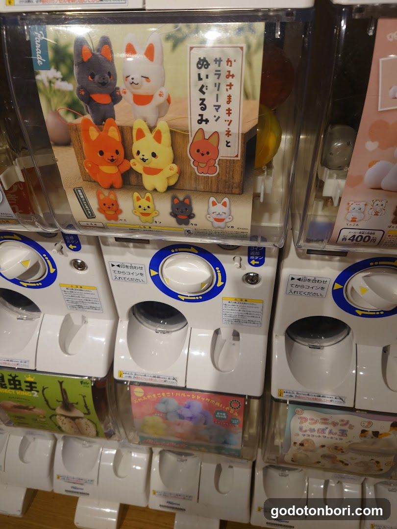 gashacoco Namba Marui (Capsule Toy Store)