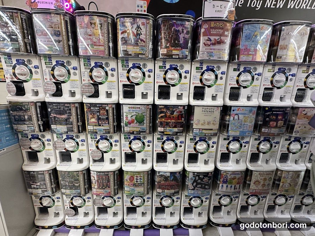gashacoco Namba Marui (Capsule Toy Store)