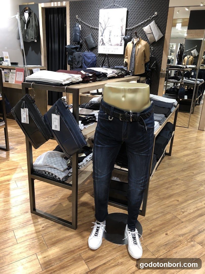 NICOLE CLUB FOR MEN