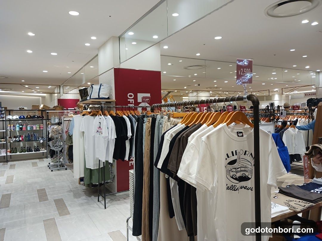オフプライスストアLOCUST(ローカスト)なんばマルイ店