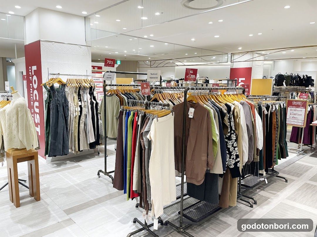 オフプライスストアLOCUST(ローカスト)なんばマルイ店