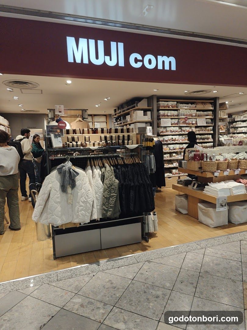 MUJIcomなんばウォーク