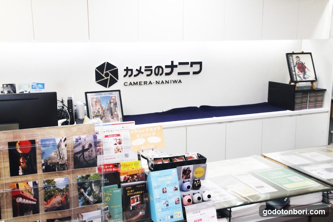 Naniwa Camera