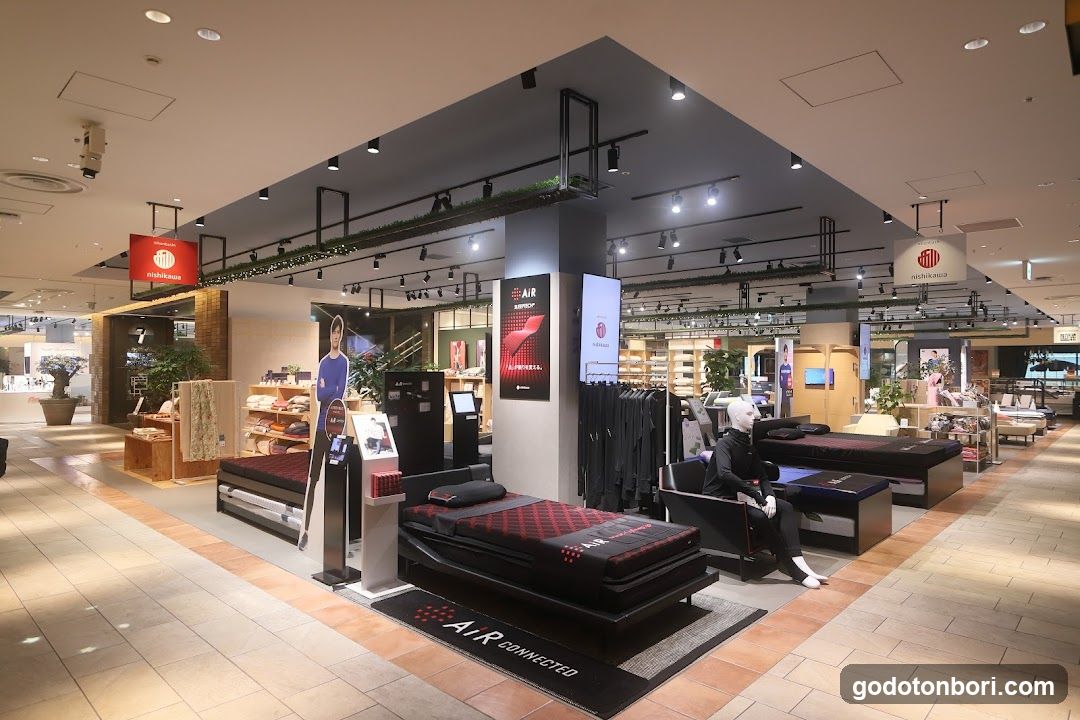 Nihonbashi Nishikawa Daimaru Shinsaibashi store
