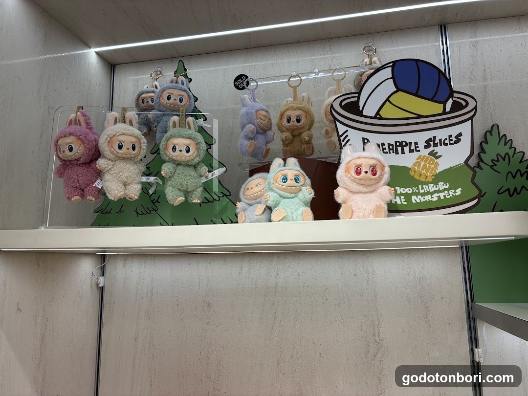 POP MART 大阪なんば店