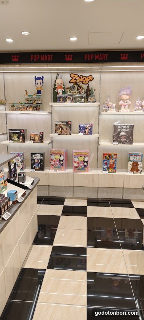 POP MART 大阪なんば店