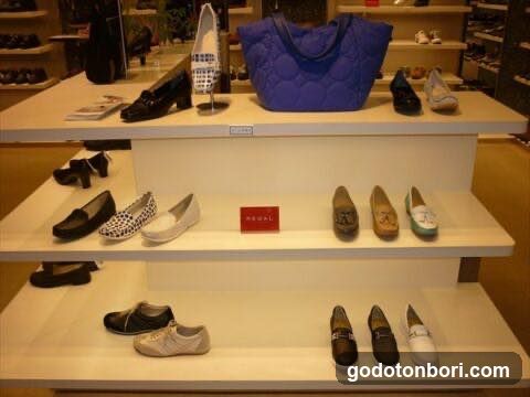Regal Shoes