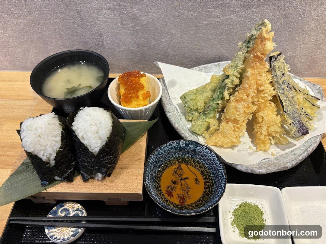 Ginshari Omusubi en