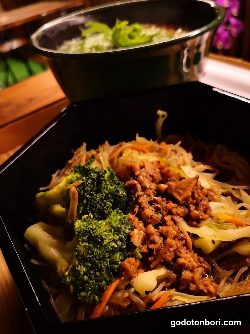 法華素食 fahua susie Oriental Sho-jin Kitchen