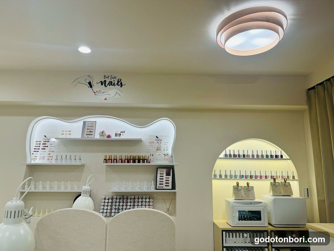 Nail Salon PONO（ネイルサロン ポノ）