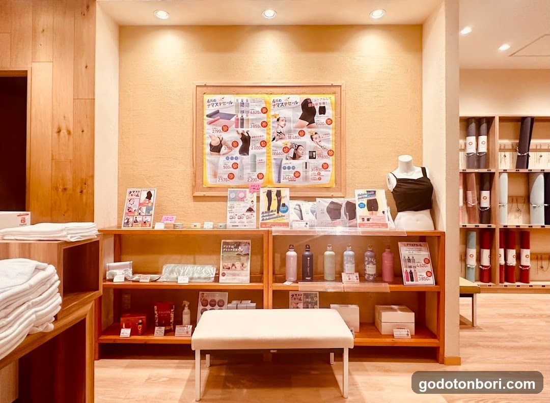 Hot-yoga studio Lava Shinsaibashi