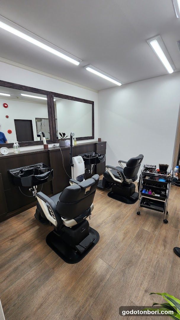 BARBER Suu