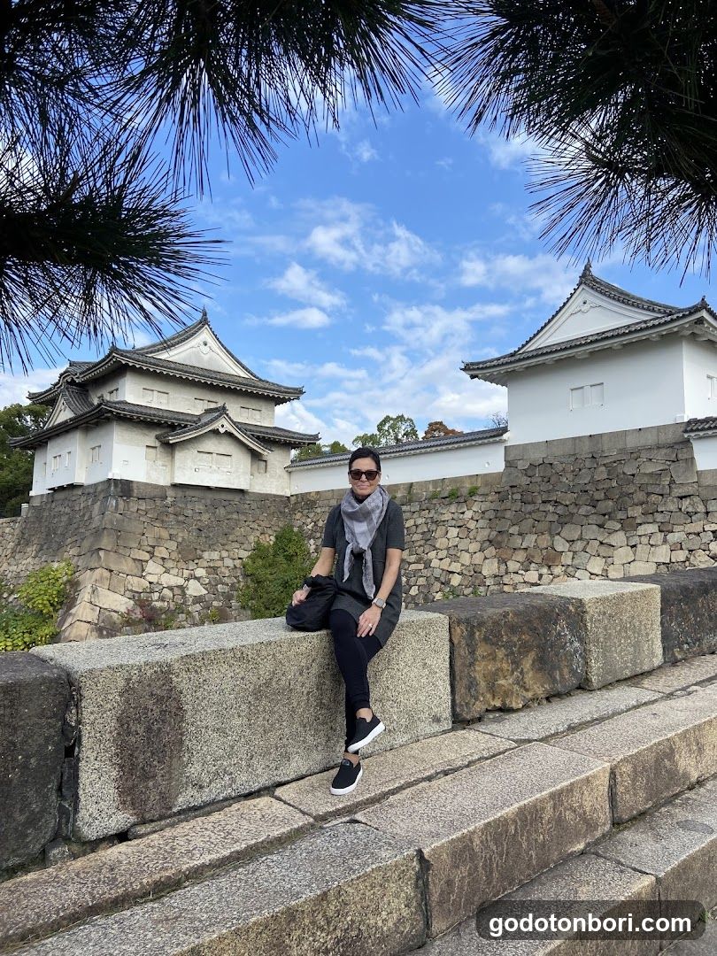 Osaka Walking Tours (Private & Group)