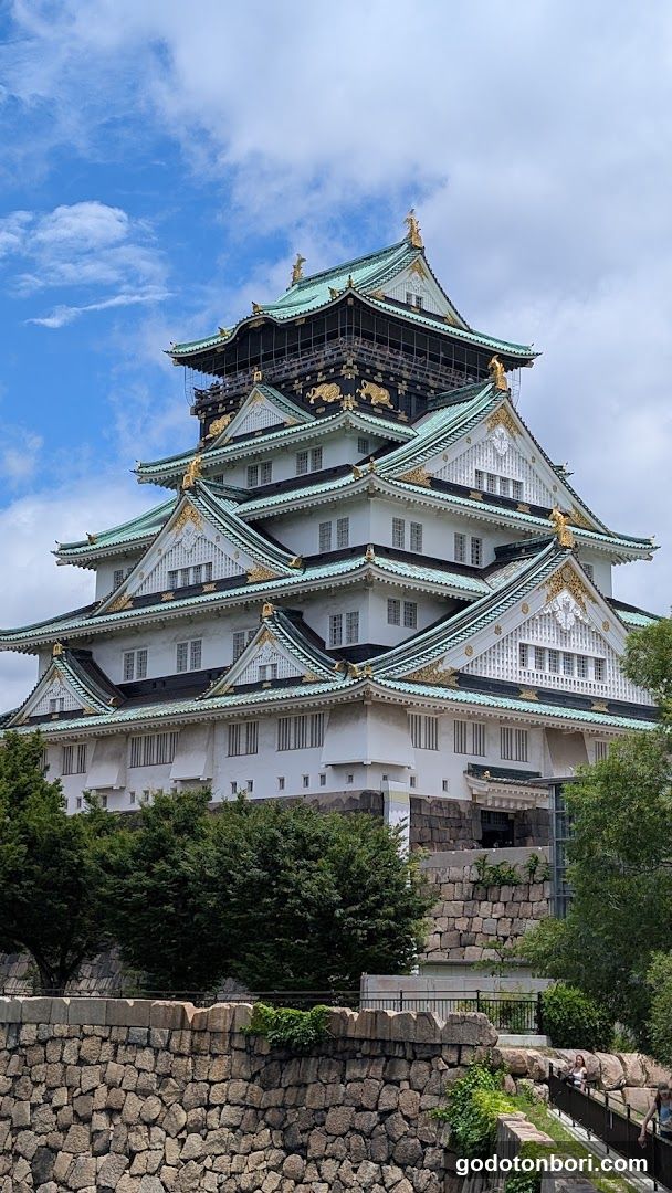 Osaka Walking Tours (Private & Group)