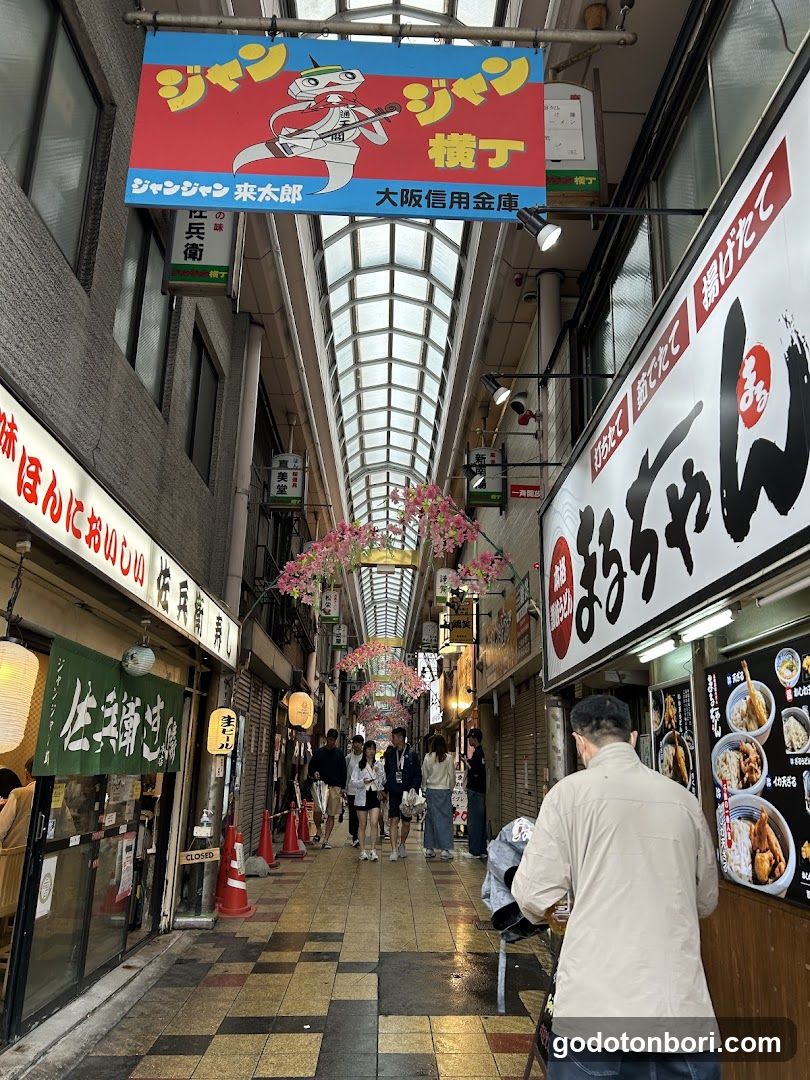 Osaka Walking Tours (Private & Group)