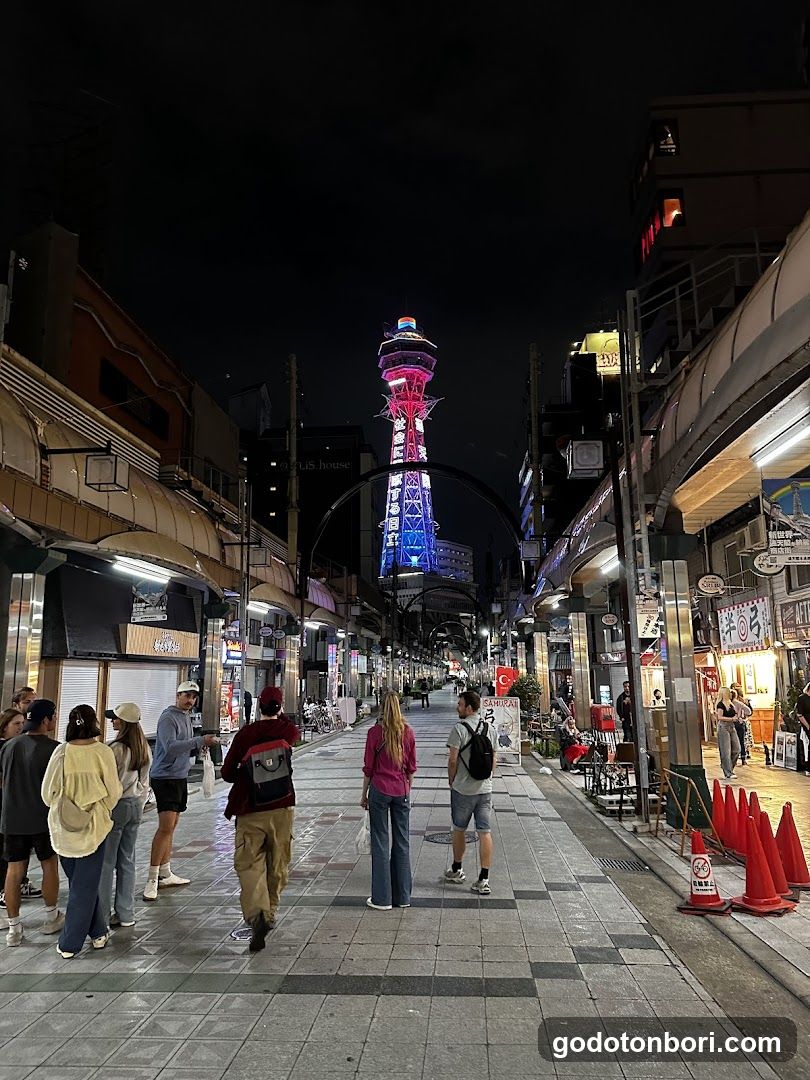 Osaka Walking Tours (Private & Group)