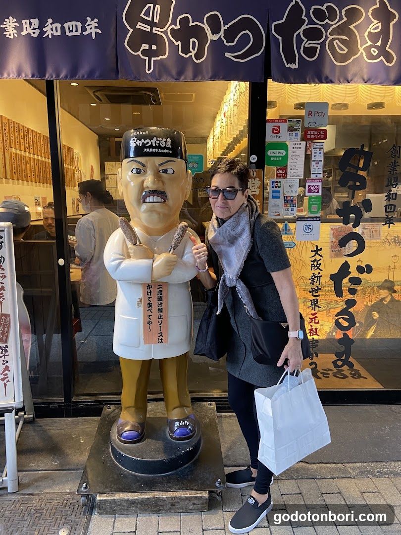 Osaka Walking Tours (Private & Group)