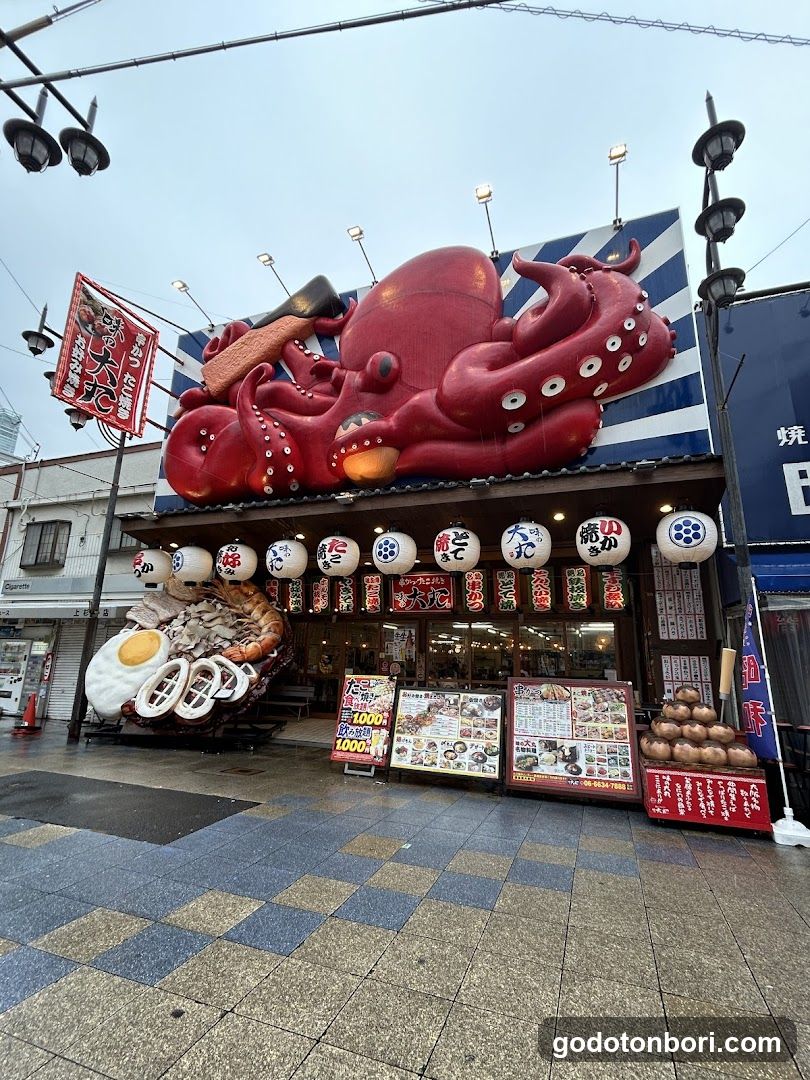 Osaka Walking Tours (Private & Group)