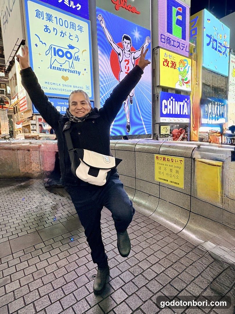 Osaka Walking Tours (Private & Group)