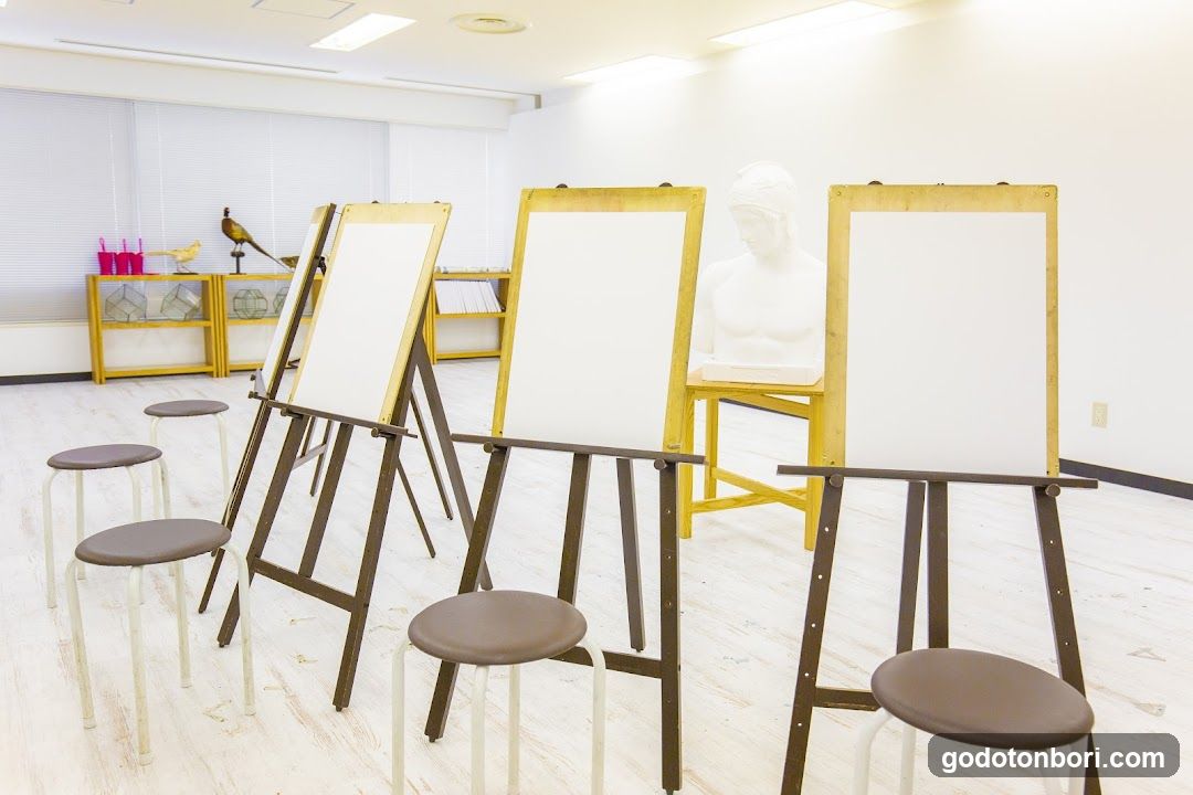 Vantan game Academy Osaka School