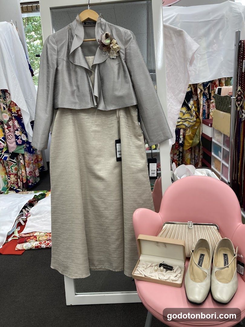 Mama’s Dress