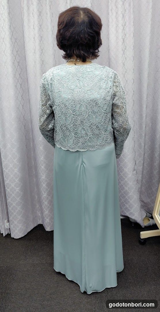 Mama’s Dress