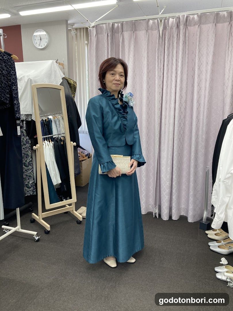 Mama’s Dress