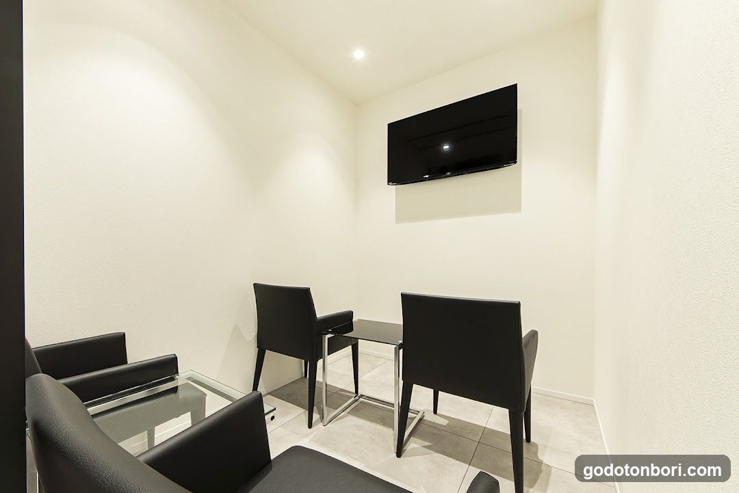 Modern Interior Room with Seating and TV