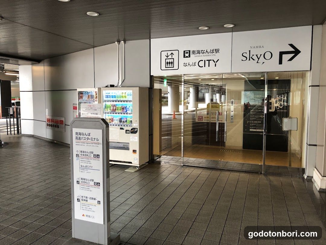 Namba Kosoku Bus Terminal